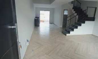 Imagem 3: Casa para venda possui 80 metros quadrados com 3 quartos em Lagoa - Macaé - RJ