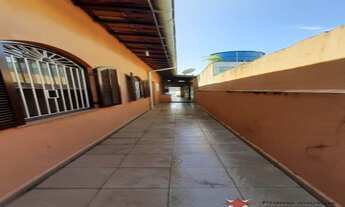 Imagem 4: OCASIÃO, CASA TÉRREA NA PRAIA GRANDE - VILA TUPI, 02 DORMITÓRIOS, EDÍCULA E GARAGEM