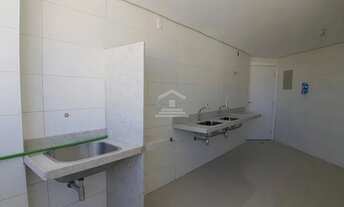 Imagem 4: Apartamento para venda possui 186 metros quadrados com 4 quartos em Noivos - Teresina