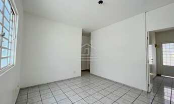 Imagem 5: Casa para venda possui 190 metros quadrados com 5 quartos em São João - Teresina