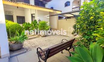 Imagem 4: Casa de esquina em uma das ruas mais valorizadas da Mata da Praia