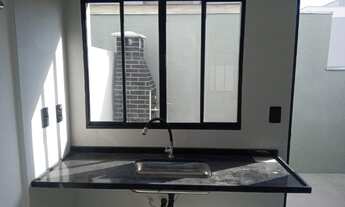 Imagem 2: Casa em Condomínio para Venda em Mogi das Cruzes, Vila São Paulo, 2 dormitórios, 2 banheir