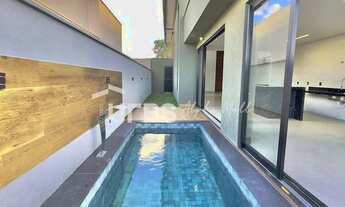 Imagem 6: Casa de condomínio térrea para venda tem 226 metros quadrados com 4 quartos