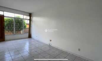 Imagem: FLORIANóPOLIS - Casa Padrão - Santa Mônica