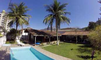 Imagem: Casa com Piscina em Caraguatatuba!!!