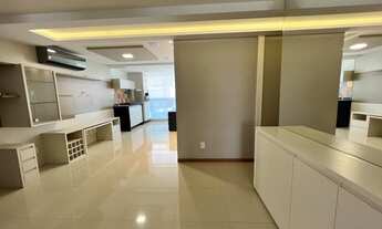 Imagem 2: Apartamento 03 quartos Quadra do Mar, projeto assinado, marcenaria e climatização!