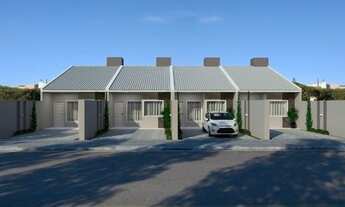 Imagem 2: Casas em construção no Florença, atrás da Univel, com edícula