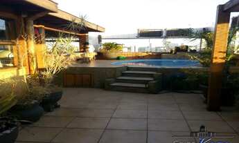 Imagem 1: Duplex para venda possui 302 metros quadrados com 4 quartos