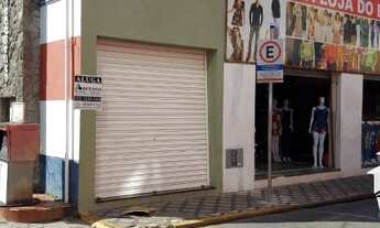 Imagem: Ponto comercial de frente ao Banco Bradesco