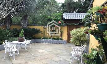 Imagem 6: Casa Duplex em maravilhoso condomínio com área de lazer e total segurança!