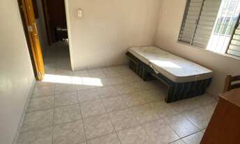 Imagem 4: Sobrado para aluguel e venda tem 28 metros quadrados com 3 quartos