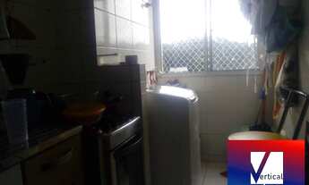 Imagem 2: Apartamento com 2 dormitórios à venda, 48 m² por R$ 160.000 - Vila Indiana - Taboão da Ser