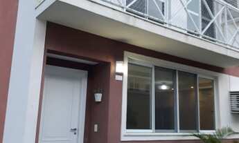 Imagem 1: Casa em condomínio fechado, sendo 5 quartos 4 suítes, subsolo e dependência. Barra bonita