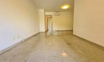 Imagem 6: Apartamento para venda tem 146 metros quadrados com 4 quartos