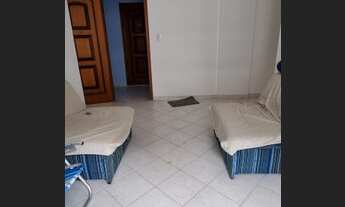 Imagem 2: Apartamento com 1 dormitório e sacada no Canto do Forte - Praia Grande