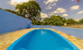 Imagem 2: Casa de condomínio térrea para venda tem 200 metros quadrados com 2 quartos