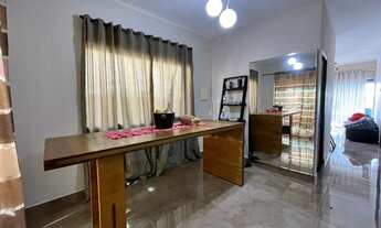 Imagem 7: Excelente casa de 4 quartos sendo 2 su?tes no fundo da casa e 2 vagas de garagem no Bairro