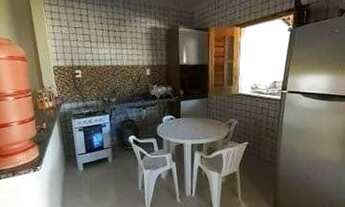 Imagem 2: Casa com quintal em Nova Almeida