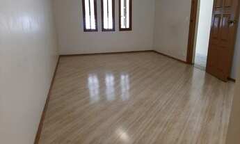 Imagem 2: Sobrado a venda no Bairro Jardim em Santo André - Rua nobre