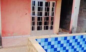 Imagem 6: CASA COM PISCINA