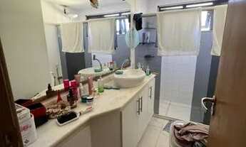 Imagem 2: Casa de condomínio para venda possui 123 metros quadrados com 3 quartos em Itapuã - Salvad