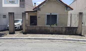Imagem: Terreno com 2 casas antigas no locala medindo
