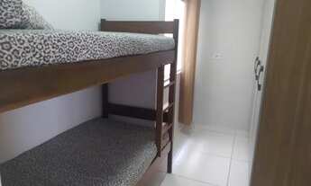 Imagem 7: Tranquilidade e sossego na praia com piscina