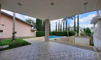 Imagem 10: Casa de esquina maravilhosa no maior terreno do condomínio