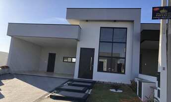 Imagem: Excelente casa com piscina no Cond. Milano