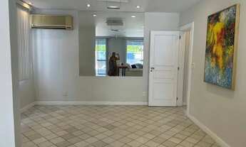 Imagem 3: Belíssima Casa Duplex no Cond. Santa Marina 04 quartos com 600m² na Barra da Tijuca!!!