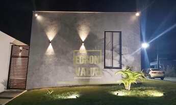 Imagem 3: Casa de Alto Padrã para venda possui 124 metros quadrados com 3 suítes em Ponta Negra - Ma