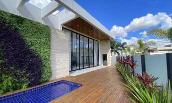 Imagem 3: Casa térrea no Condomínio do Lago, 4 suítes, 4 vagas, recém construída