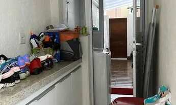 Imagem 2: Oportunidade Casa com 3 Quartos e 2 banheiros à Venda, 168 m²