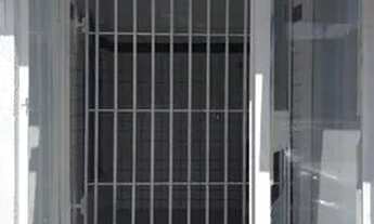 Imagem 2: Casa Comercial Casa com 5 dormitórios