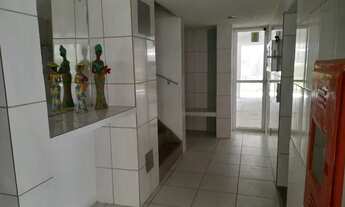 Imagem 2: Apartamento para venda com 248 metros quadrados com 4 quartos