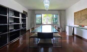 Imagem 7: Casa para aluguel possui 538 metros quadrados com 5 quartos