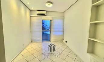 Imagem 2: Apartamento para venda tem 220 metros quadrados com 3 quartos em Coqueiros - Florianópolis