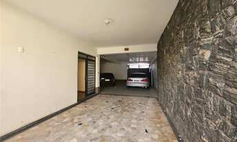 Imagem 3: Residência com grande potencial para ponto comercial