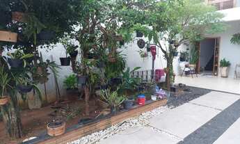 Imagem 1: Sobrado com cara de Chácara - 3 quartos em Jardim Regina - Indaiatuba - SP