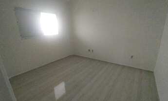 Imagem 7: Apartamento 2 dormitórios 1 suíte 1 vaga, sacada vista mar, Caiçara Entrada 90.000