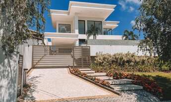 Imagem 3: Casa de condomínio 4 suítes com vista para o Lago, piscina com borda infinita