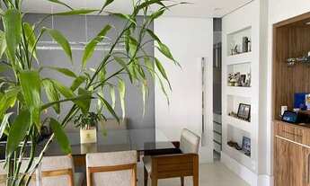 Imagem 7: Apartamento para venda possui 173 metros quadrados com 4 quartos em Aclimação - São Paulo