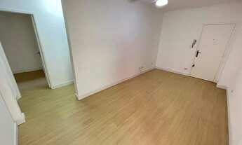 Imagem 7: Apartamento pé na areia à venda 02 dormitórios 01 vaga - elevador Guilhermina - Praia Gr