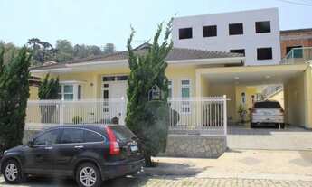 Imagem: Casa com 5 quartos à venda, 261 m² por