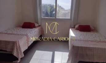 Imagem: Casa à venda com 3 quartos dentro de condomínio