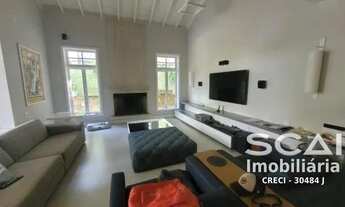 Imagem 3: Casa de luxo de 666,48m² disponível para locação no Condomínio FOREST HILLS