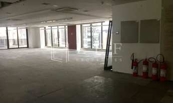 Imagem 3: Conjunto comercial na Vila Olimpia