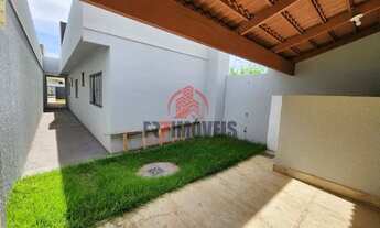 Imagem 2: Casa para venda com 110 metros quadrados com 3 quartos em Jardim das Hortências - Goiânia