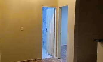 Imagem 4: Alugo casa sozinha no lote QNP 24 Conj H