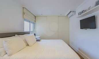 Imagem 6: Apartamento para aluguel e venda possui 140 metros quadrados com 3 quartos